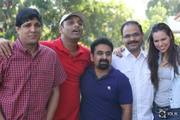 Rendu Rellu Naluge Movie Team Interview Photos